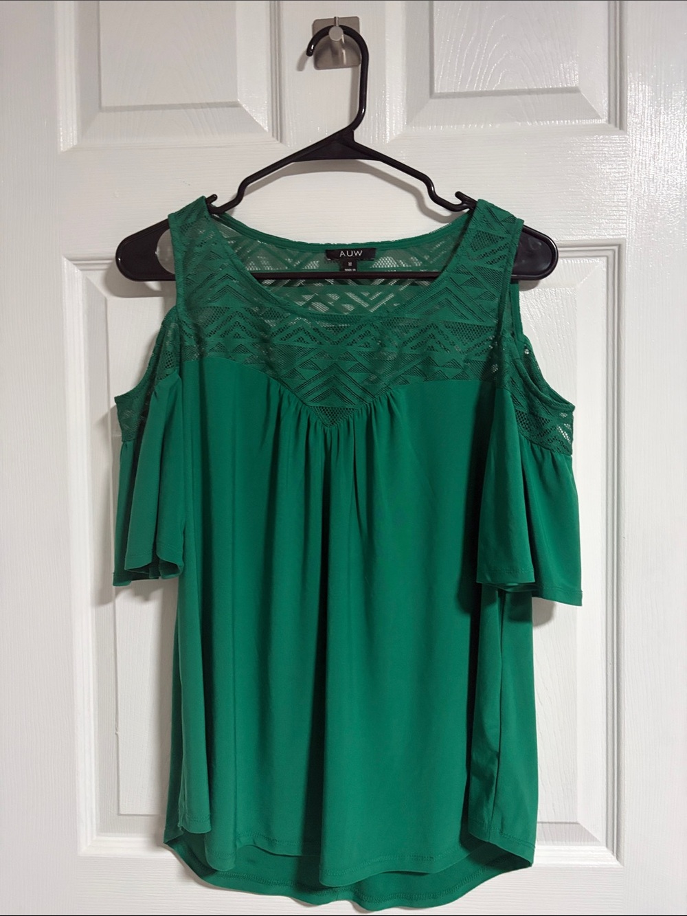 AUW Green Cold-Shoulder Lace Yoke Top